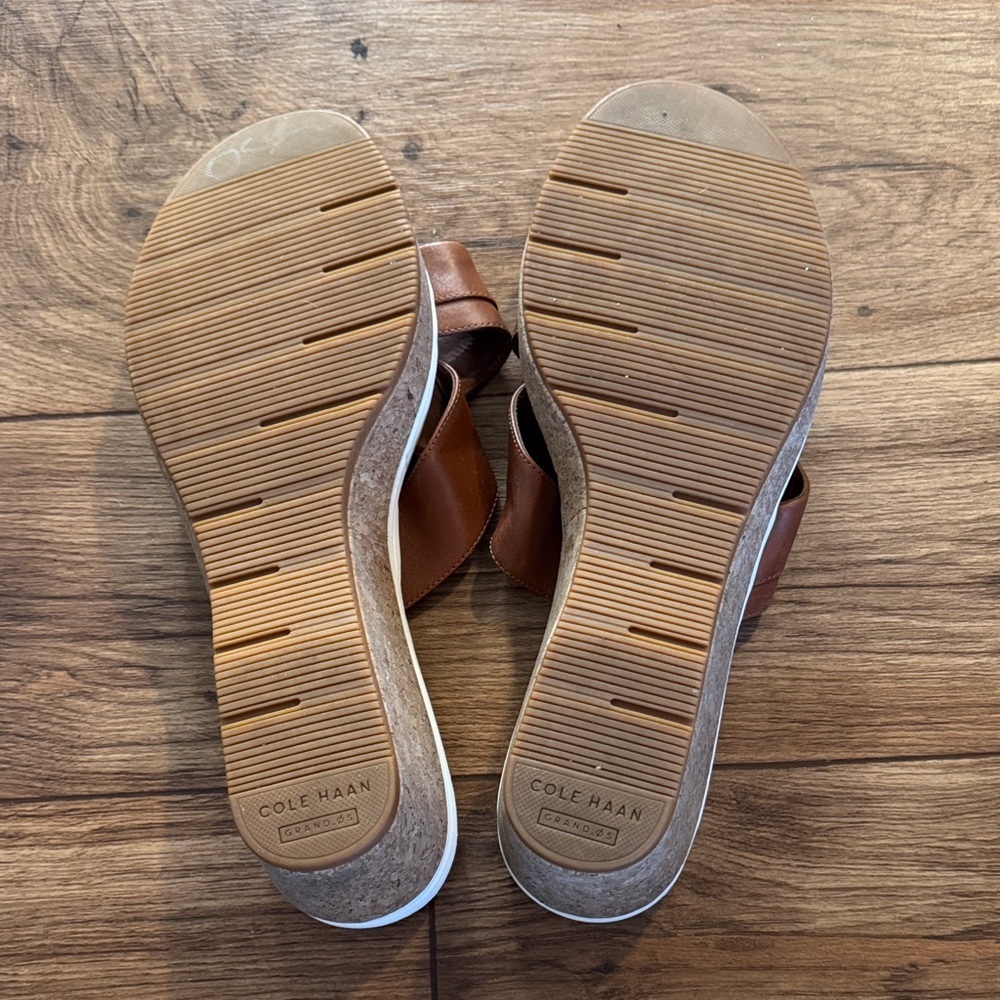 Cole Haan Women's Tan Cross-Strap Sandals - Picture 3 of 3